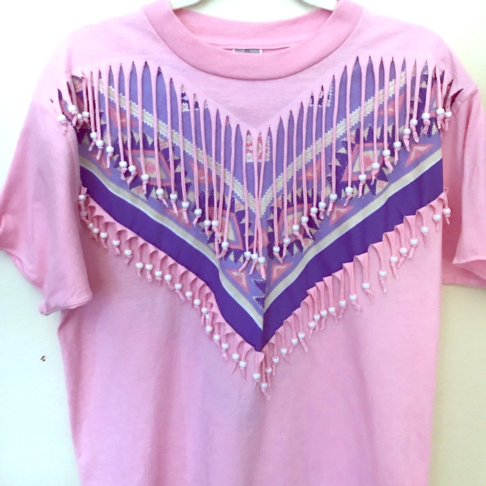 90’s fashion tee 🍭